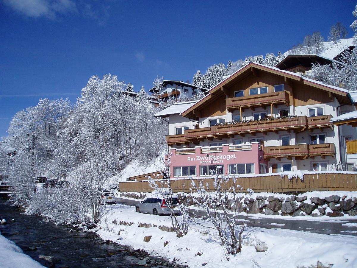 Am Zwoelferkogel Appartements Saalbach-Hinterglemm Exterior photo